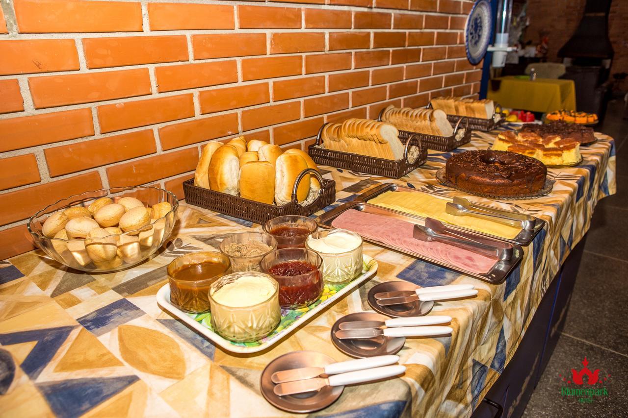Hotel Blumenpark Rio Negro  Екстериор снимка